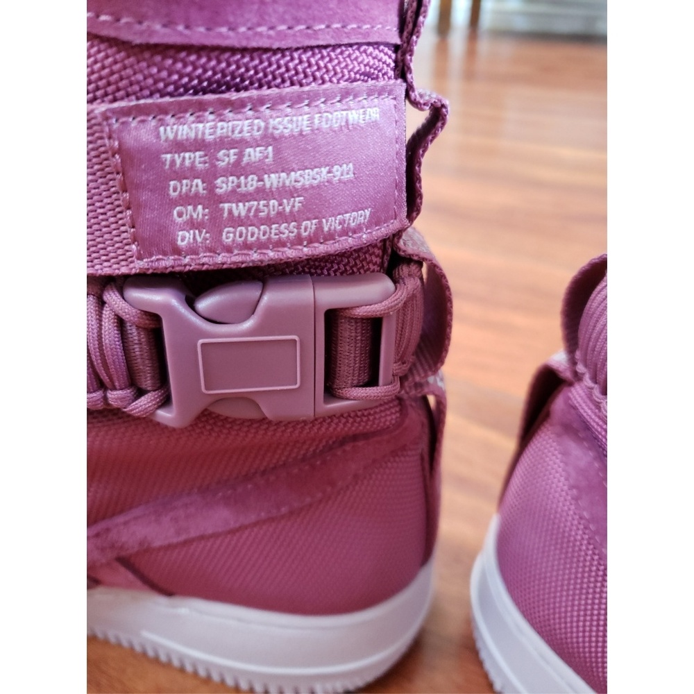 Nike SF Airforce 1 "The Force Is Female" Shoes - Picture 5 of 7